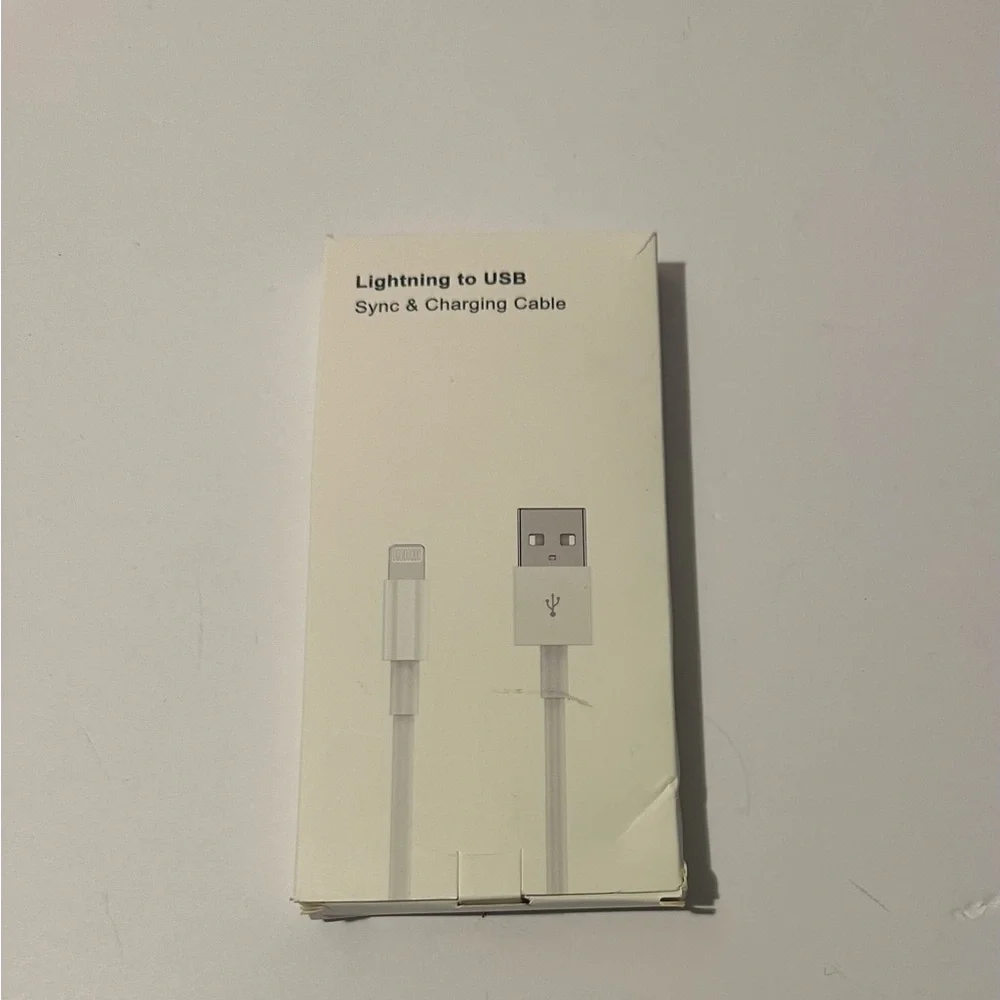 NEW IN BOX Lightning to USB Sync & Charging Cable Set of Two for iPhone